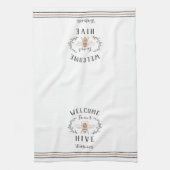 Welcome to Our Hive パーソナライズされた キッチンタオル (縦)