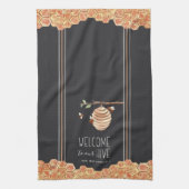 Welcome to Our Hive パーソナライズされた キッチンタオル (縦)