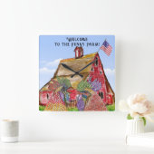 Welcome to the Funny Farm Chickens スクエア壁時計 (ホーム)