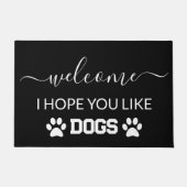 Welcome You Like Dogs Blackモダン. ドアマット (正面)