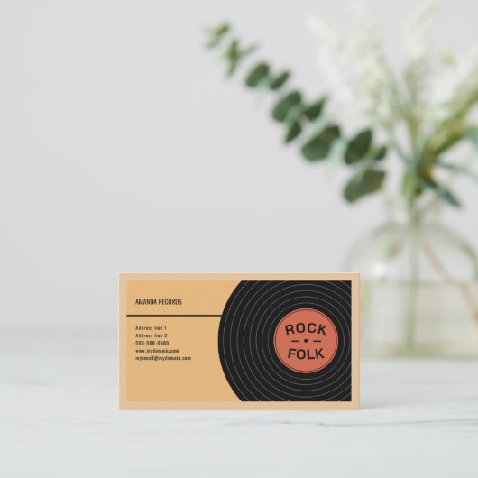 Well-Worn Vinyl Record & Yellow 名刺 (スタンド正面)