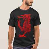 Welsh Dragon - Red Hatching Essential T-Shirt Tシャツ (正面)