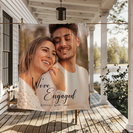 We're Engaged Photo Year Engaged フリースブランケット