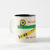 We're just not on the same level! ツートーンマグカップ (正面左)