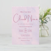 We're On Cloud 9 Dreamy Pink Baby Shower 招待状 (スタンド正面)
