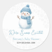 We're Snow Excited Snowmen Boy Baby Shower ラウンドシール (正面)