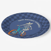 Werewolf Skeleton on a BMX Bike Personalized ペーパープレート (アングル)