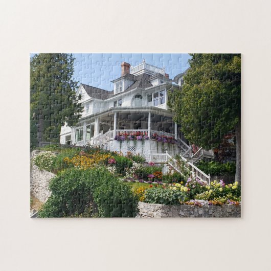 West Bluff Mansion on Mackinac Island, Michigan ジグソーパズル (横)