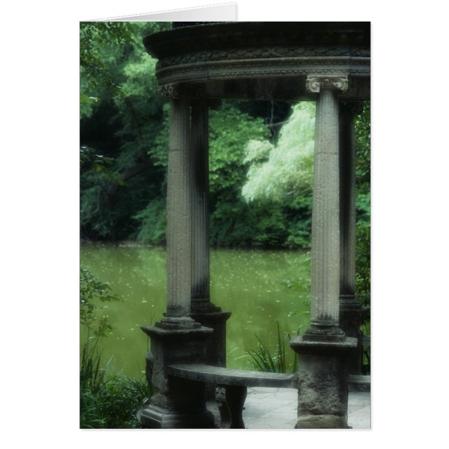 Westburyの古い庭の愛の寺院 (正面)