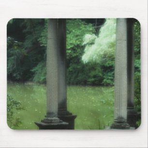 Westburyの古い庭の愛の寺院 マウスパッド