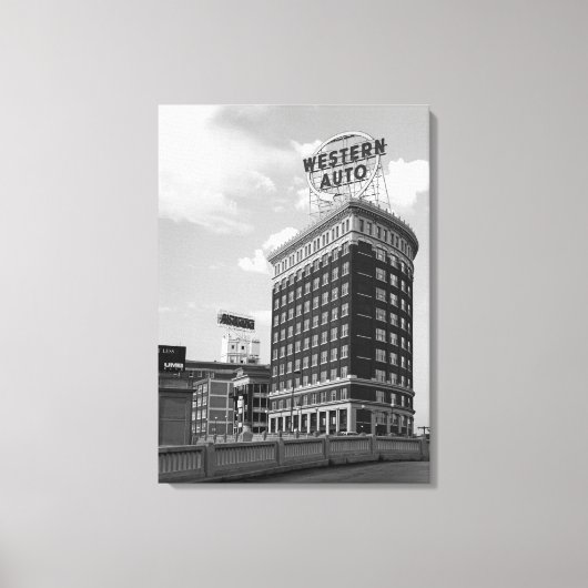 Western Auto Sign Black & White Architecture Photo キャンバスプリント (正面)