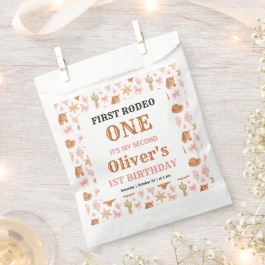 Western Coquette Cowgirl 1st Birthday Cute Pink フェイバーバッグ (クリップ留めされた状態)
