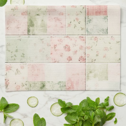 Western Farm Mint Pink Floral Quilt Patterns キッチンタオル (折り畳み)