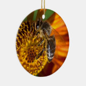 Western Honey Beeマクロフォト セラミックオーナメント (右)
