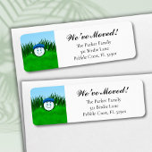 We've Moved Funny Golf Ball in Rough Personalized ラベル