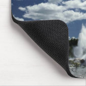 WhakarewarewaのPohutuの間欠泉、Rotorua、ニュージーランド マウスパッド (コーナー)