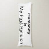 Wham-O Ultimate UPA承認175g Frisbee 飛んでいる D ボディピロー (正面縦)