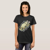 What doesnt kill you makes you stronger (dark) tシャツ (正面フル)