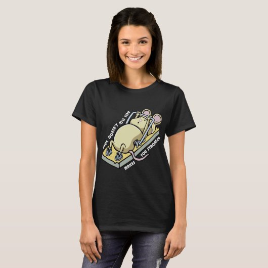 What doesnt kill you makes you stronger (dark) tシャツ (正面フル)
