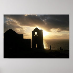 Wheal Coates鉱山のコーンウォールイギリスの日没 ポスター