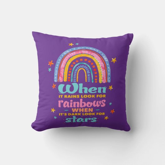 When It Rains Look For Rainbows クッション (正面)