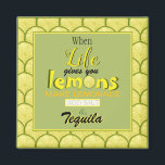 When life gives you lemons funny retro typography マグネット<br><div class="desc">Against a background pattern of lemon wedges stands this funny variation of the famous quote to make lemonade when life gives you lemons. An original design available exclusively at ©Oh_Nostalgia online store. All rights reserved.</div>