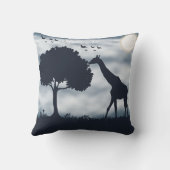 When the Moon Whispers to the Giraffe クッション (裏面)