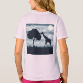When the Moon Whispers to the Giraffe Tシャツ (裏面)