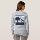 When the Moon Whispers to the Giraffe Tシャツ (裏面フル)