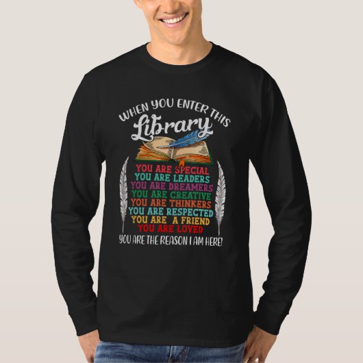 When You Enter This Library Librarian Bookworm R Tシャツ (正面)