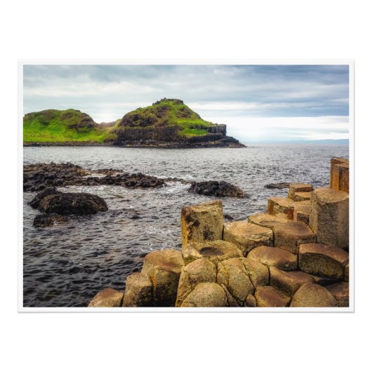 Where Fire Meets Folklore: The Giant's Causeway フォトプリント (正面)