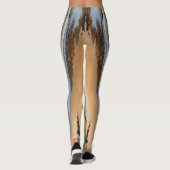 "Where Sky Meets Quiet Sand" - Devon Seascape レギンス (裏面)