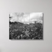 Where the Meadow Breathes キャンバスプリント (正面)