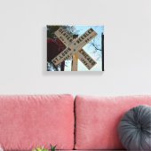 Where the Tracks Lead キャンバスプリント (インサイチュ (リビング))