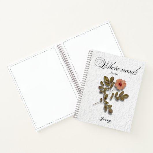Where Words Bloom – Personalized Writing Journal ノートブック (内部)