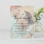 whimsicalなカリグラフィーが施された写真 ふたりは駆け落ちした 招待状 (スタンド正面)