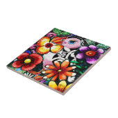 Whimsical Abstract Puffin Bird In Flowers タイル (側面)