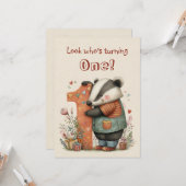Whimsical Badger First Birthday One Year Old Flat カード (正面/裏面インサイチュ)