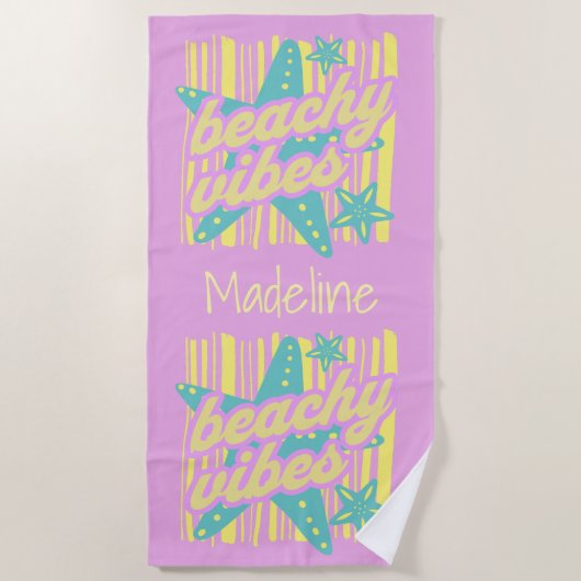 Whimsical Beach Seashells ビーチタオル (正面)