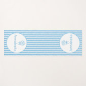 Whimsical Blue White Stripe Preppy Monogram ヨガマット (正面(横))