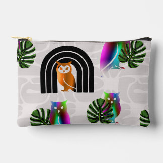 Whimsical Boho Owl & Tropical Monstera Leaf アクセサリーポーチ