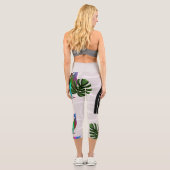 Whimsical Boho Owl & Tropical Monstera Leaf カプリレギンス (裏面)