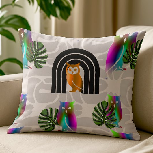Whimsical Boho Owl & Tropical Monstera Leaf クッション