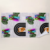 Whimsical Boho Owl & Tropical Monstera Leaf ビーチタオル (正面)