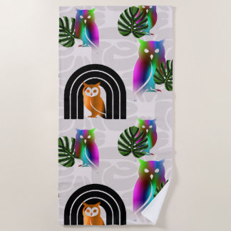 Whimsical Boho Owl & Tropical Monstera Leaf ビーチタオル