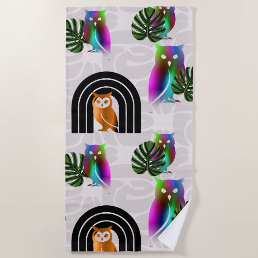 Whimsical Boho Owl & Tropical Monstera Leaf ビーチタオル (正面)