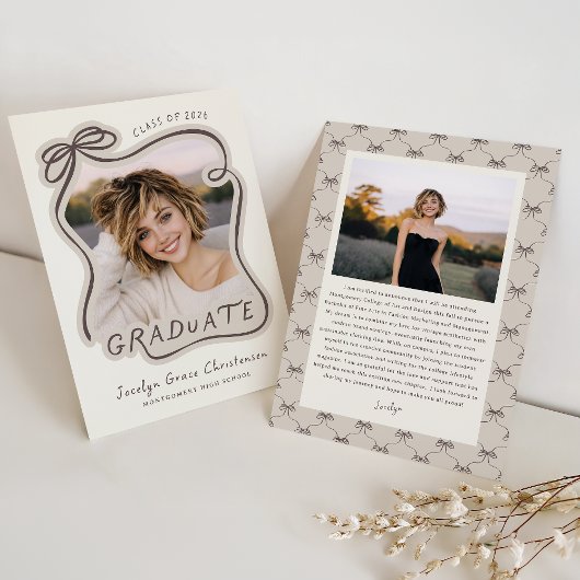 Whimsical Bow Frame Future Plans Graduation 招待状