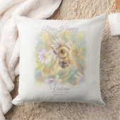 Whimsical Bumblebee & Wildflowers "Bee Happy" クッション (ブランケット)