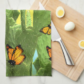 Whimsical Cactus And Butterflies キッチンタオル (四つ折り)