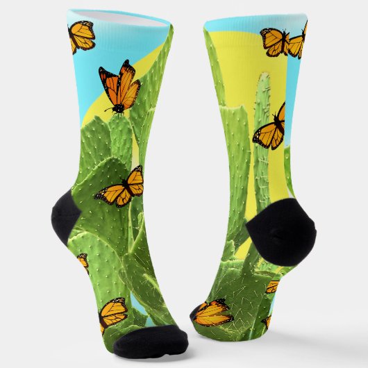 Whimsical Cactus And Butterflies ソックス (傾斜あり)